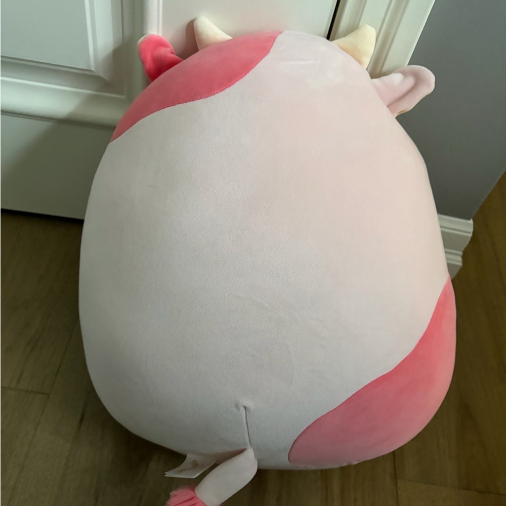 SQUISHMELLOW Pink and White Cow Plush Toy - Picture 4 of 7